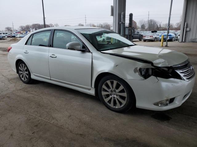 Toyota Avalon Base Image 11