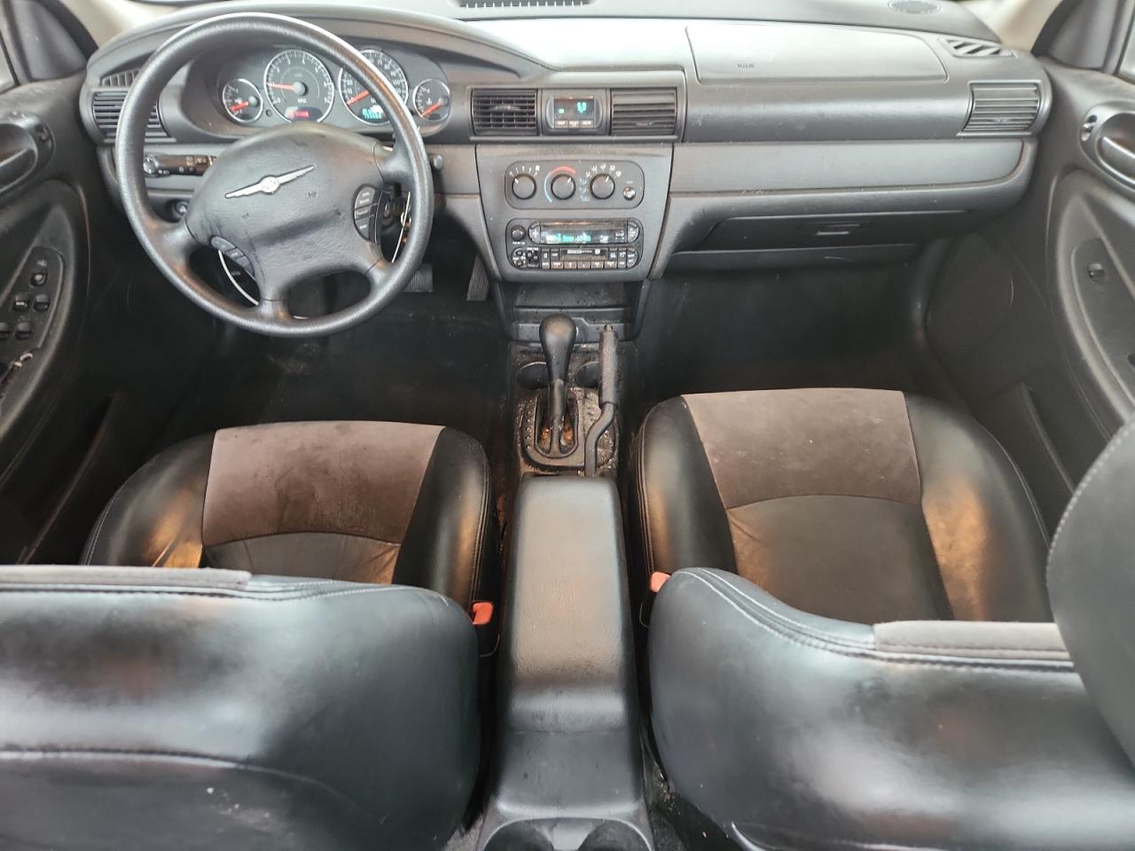 Chrysler Sebring Image 10