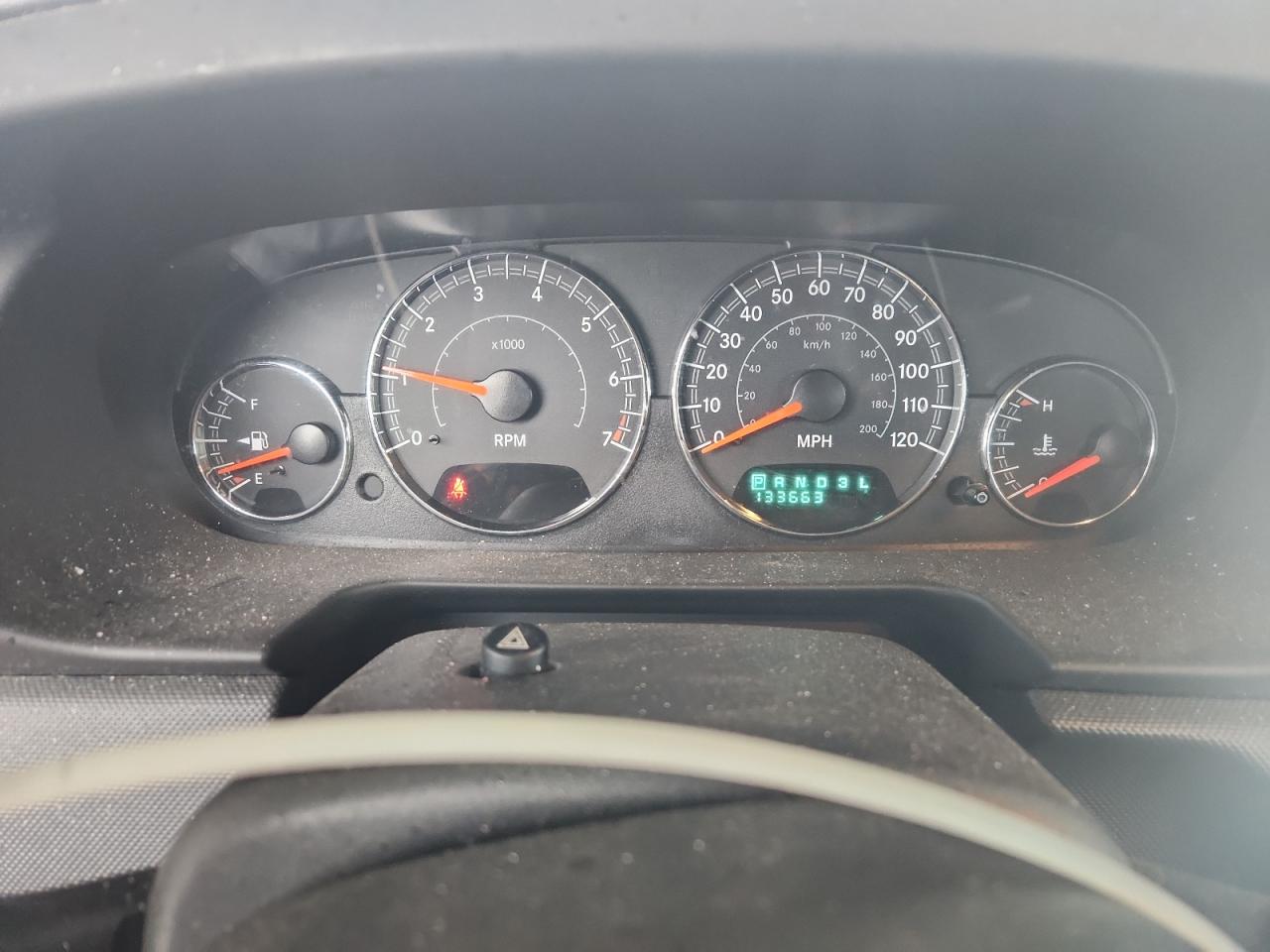 Chrysler Sebring Image 4