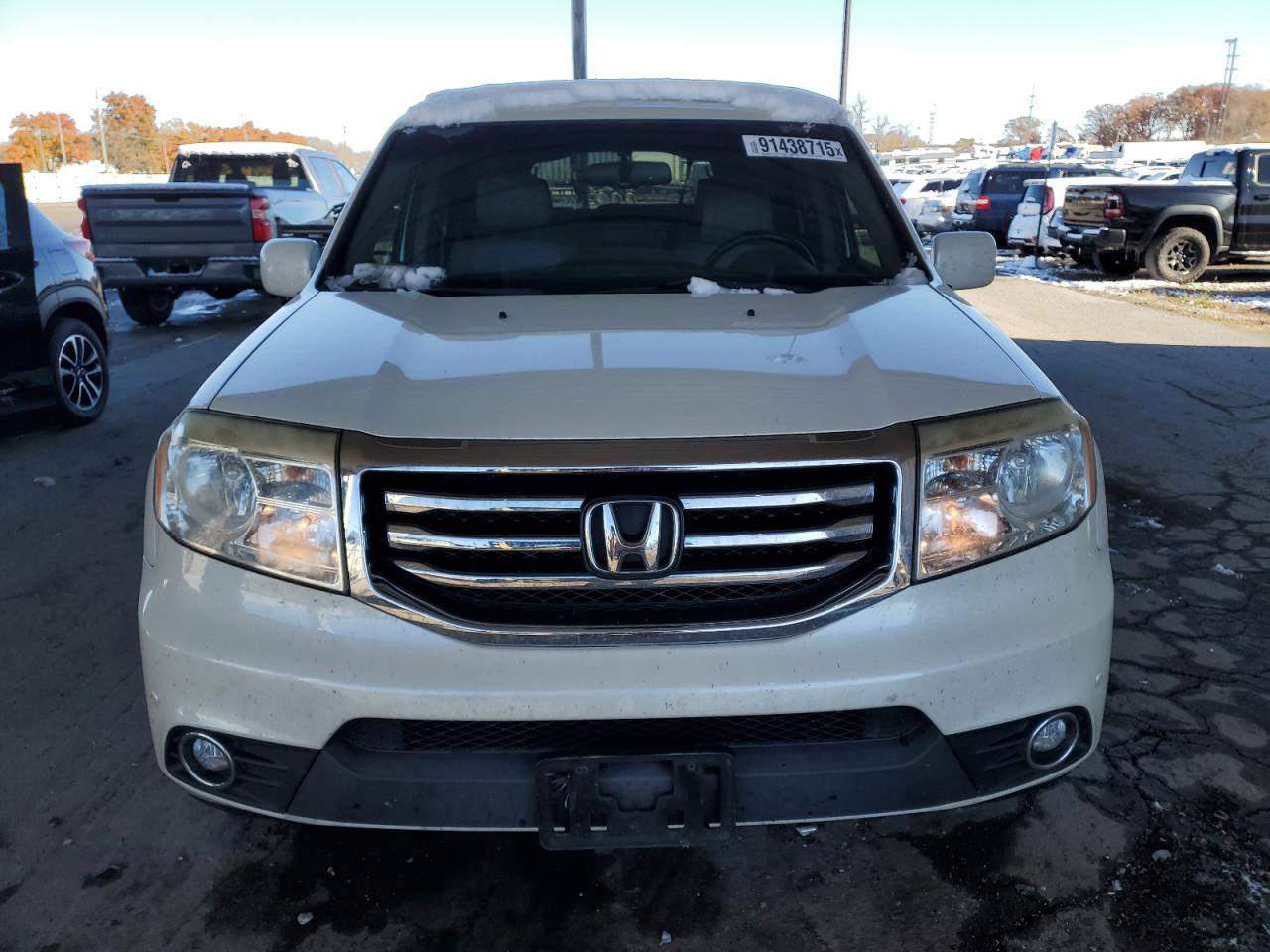 Honda Pilot Touring Image 2