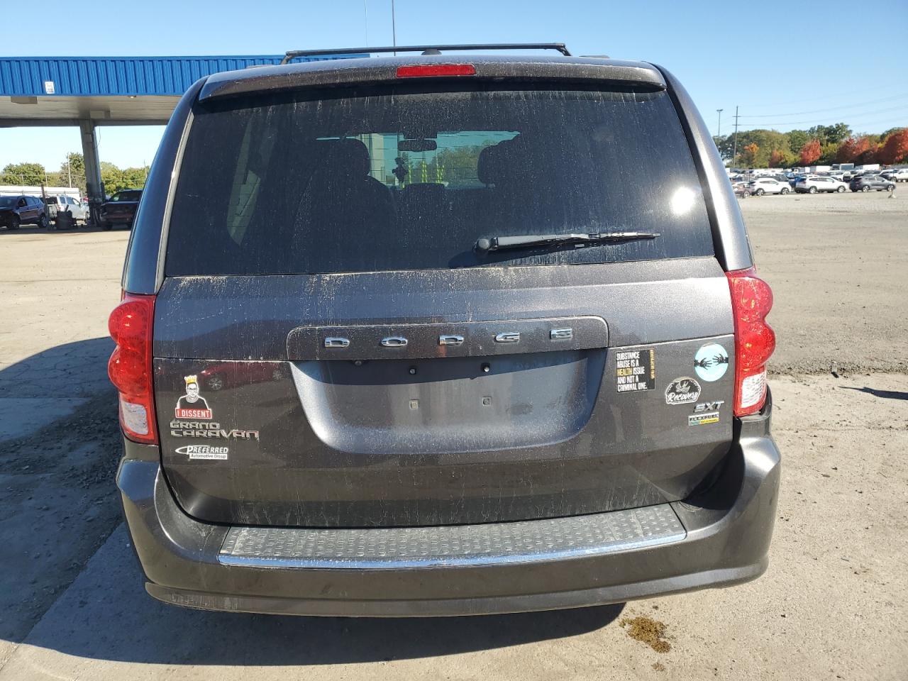 Dodge Caravan Sxt Image 9