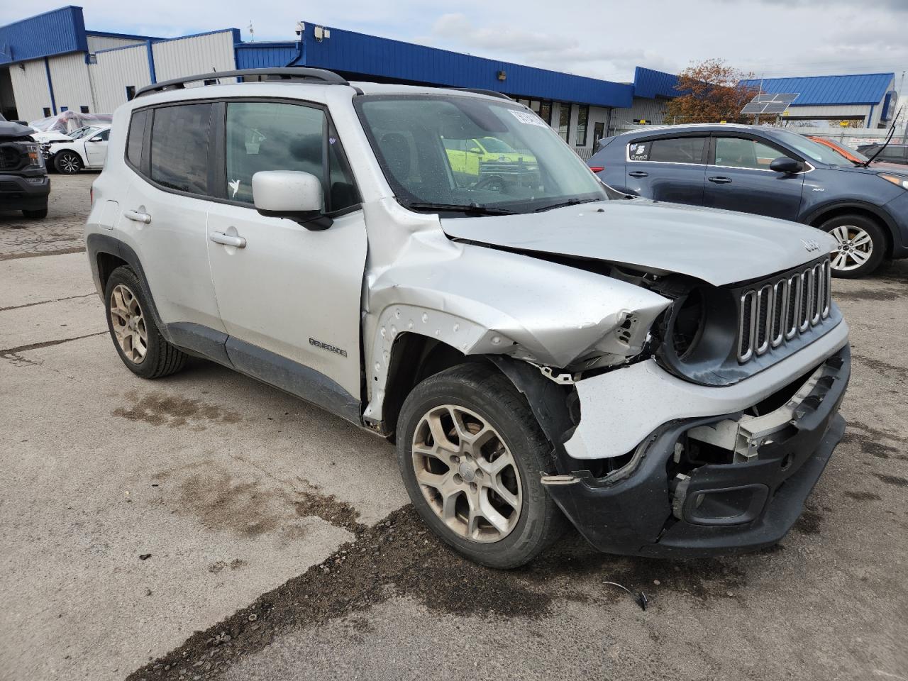 Jeep Renegade Latitude Image 6