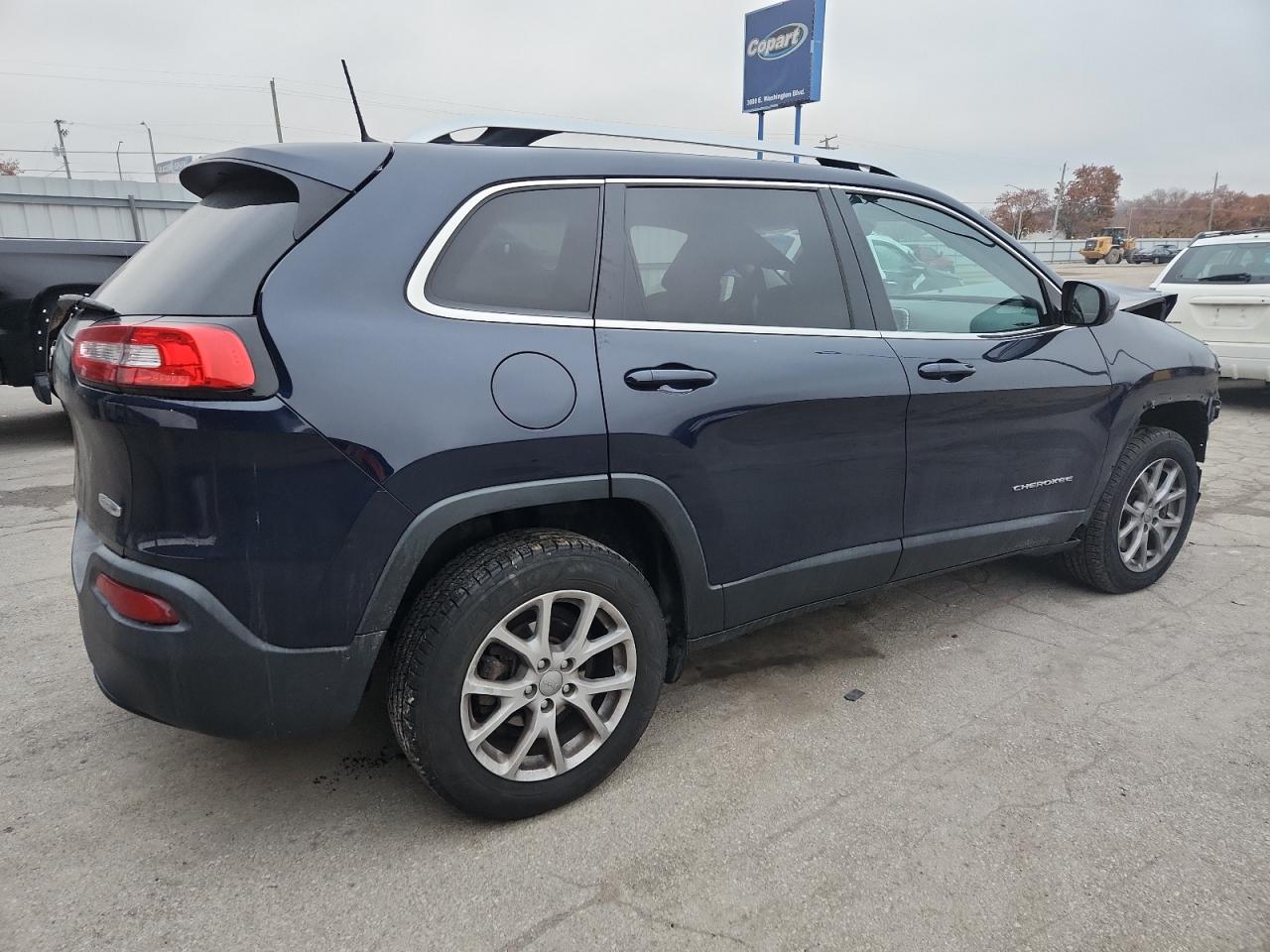 Jeep Grand Cherokee Latitude Image 5