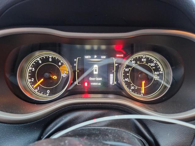 Jeep Grand Cherokee Latitude Image 12