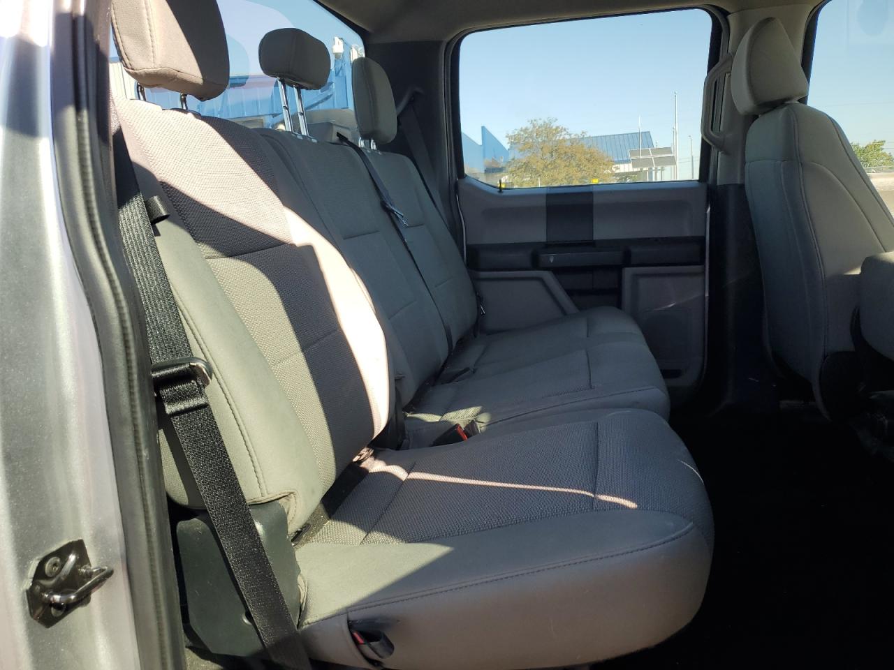 Ford F-250 Super Duty Image 10