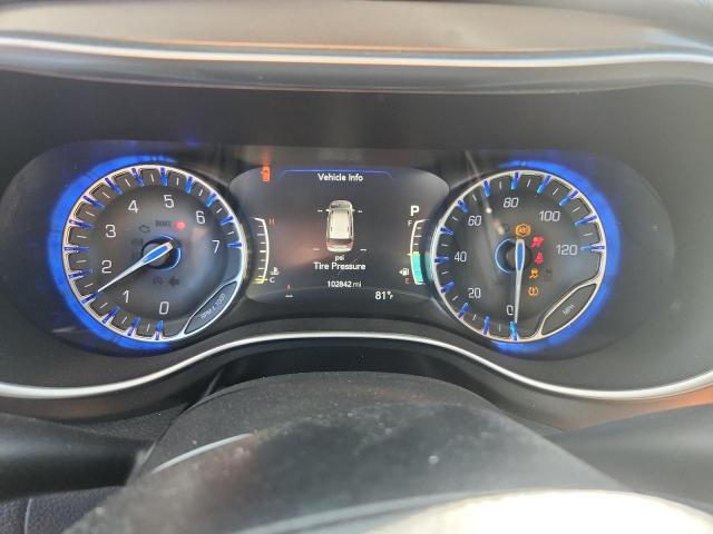 Chrysler Pacifica Limited Image 12