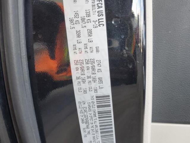 Chrysler Pacifica Limited Image 5