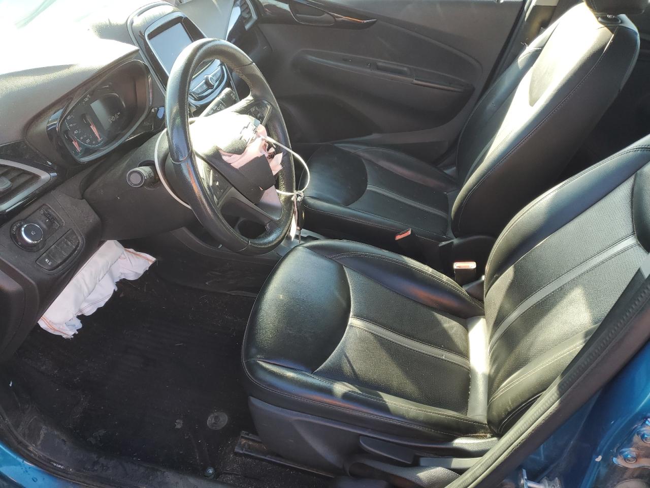 Chevrolet Spark Activ Image 7