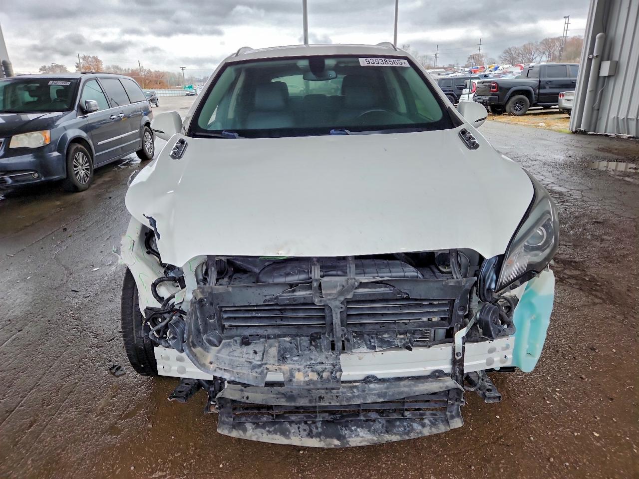 Buick Envision Essence Image 8