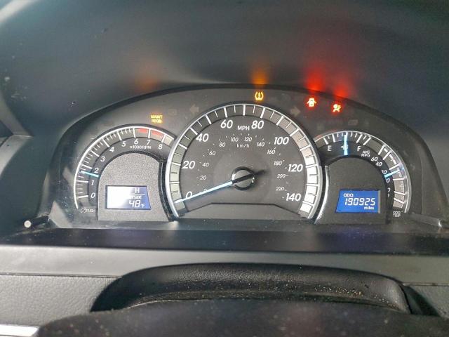 Toyota Camry L Image 5