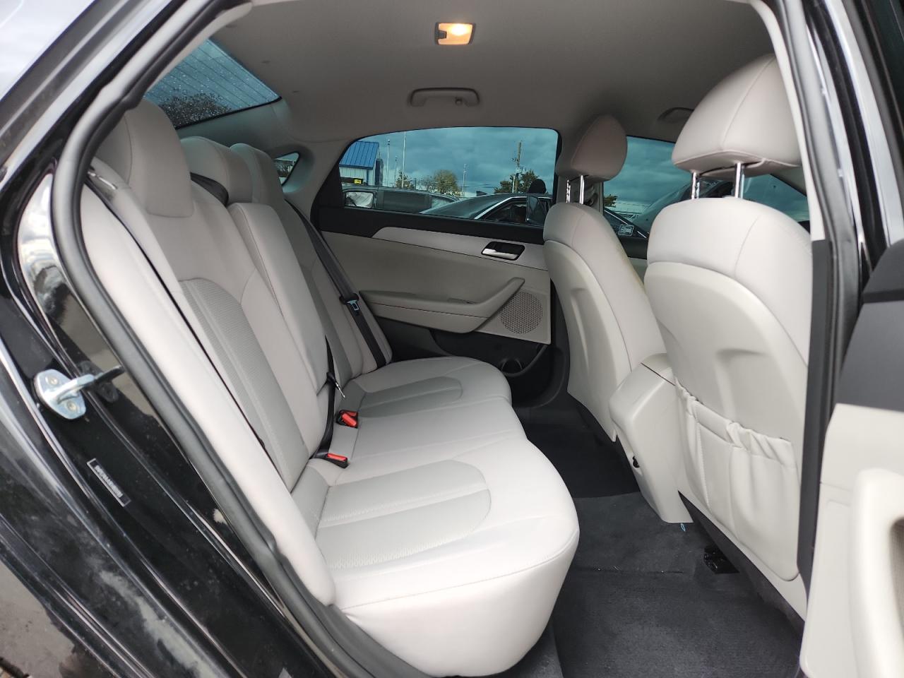 Hyundai SONATA Eco Turbo Image 9