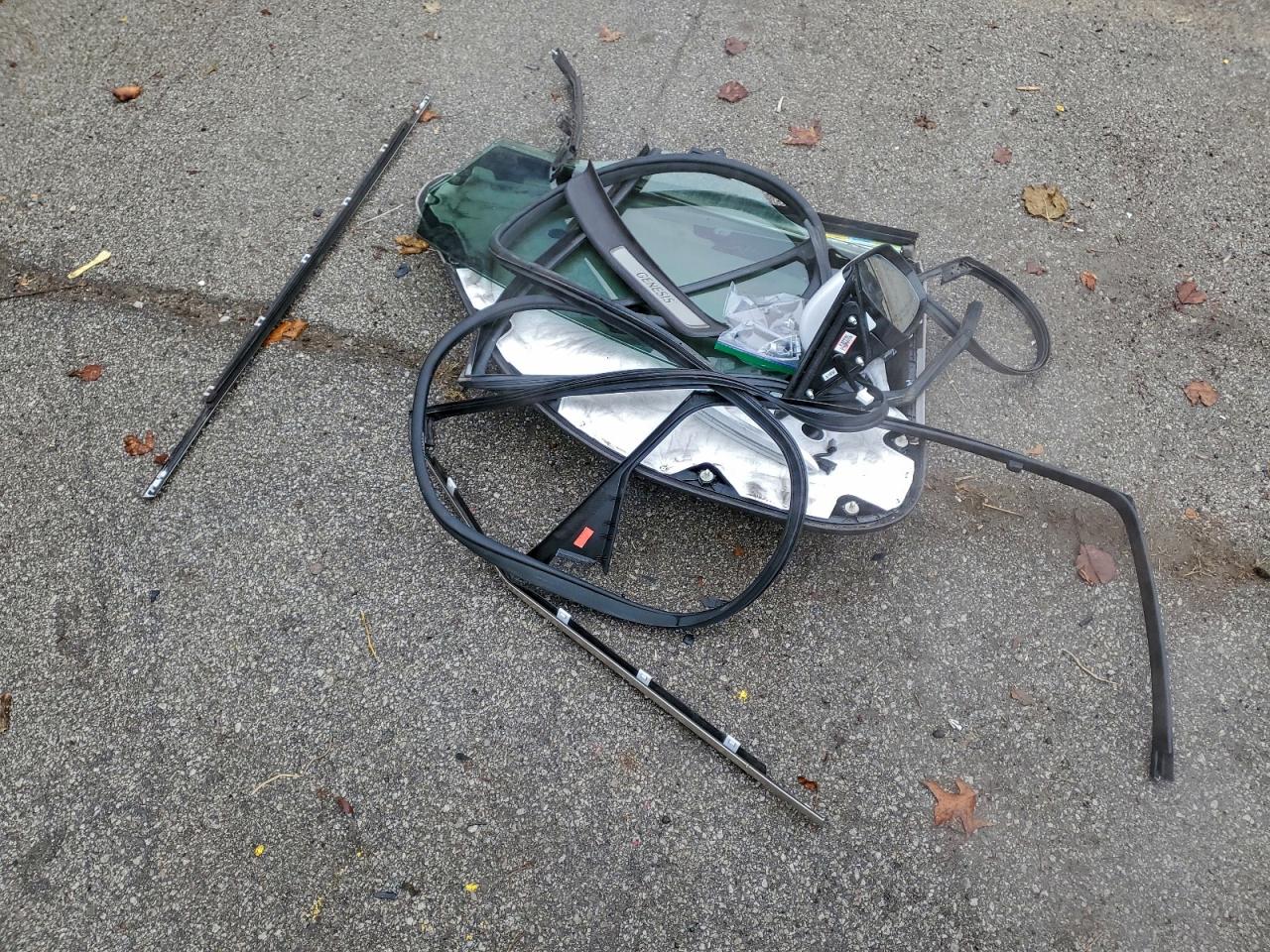 Hyundai Genesis 3.8l Image 11