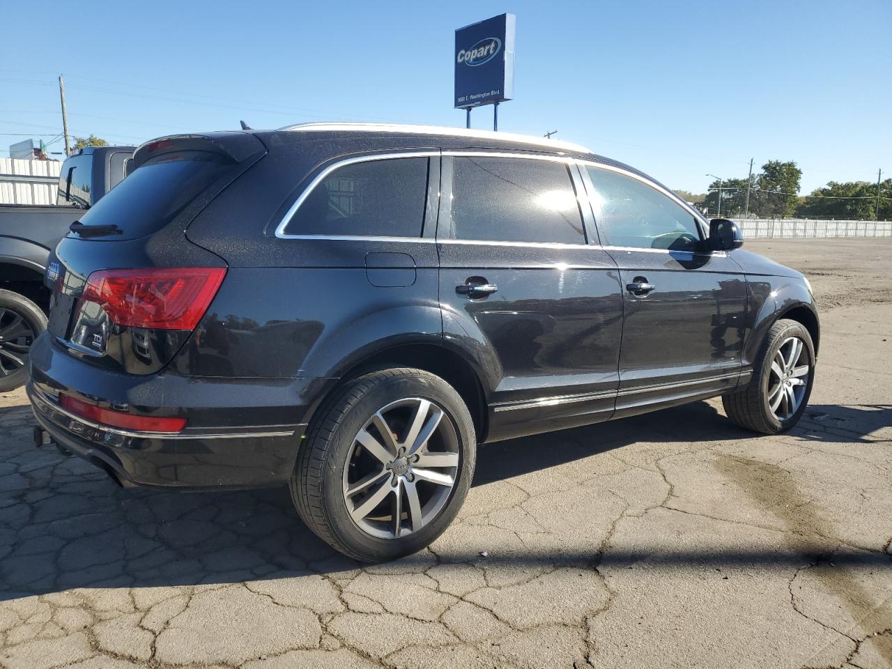 Audi Q7 Prestige Image 8