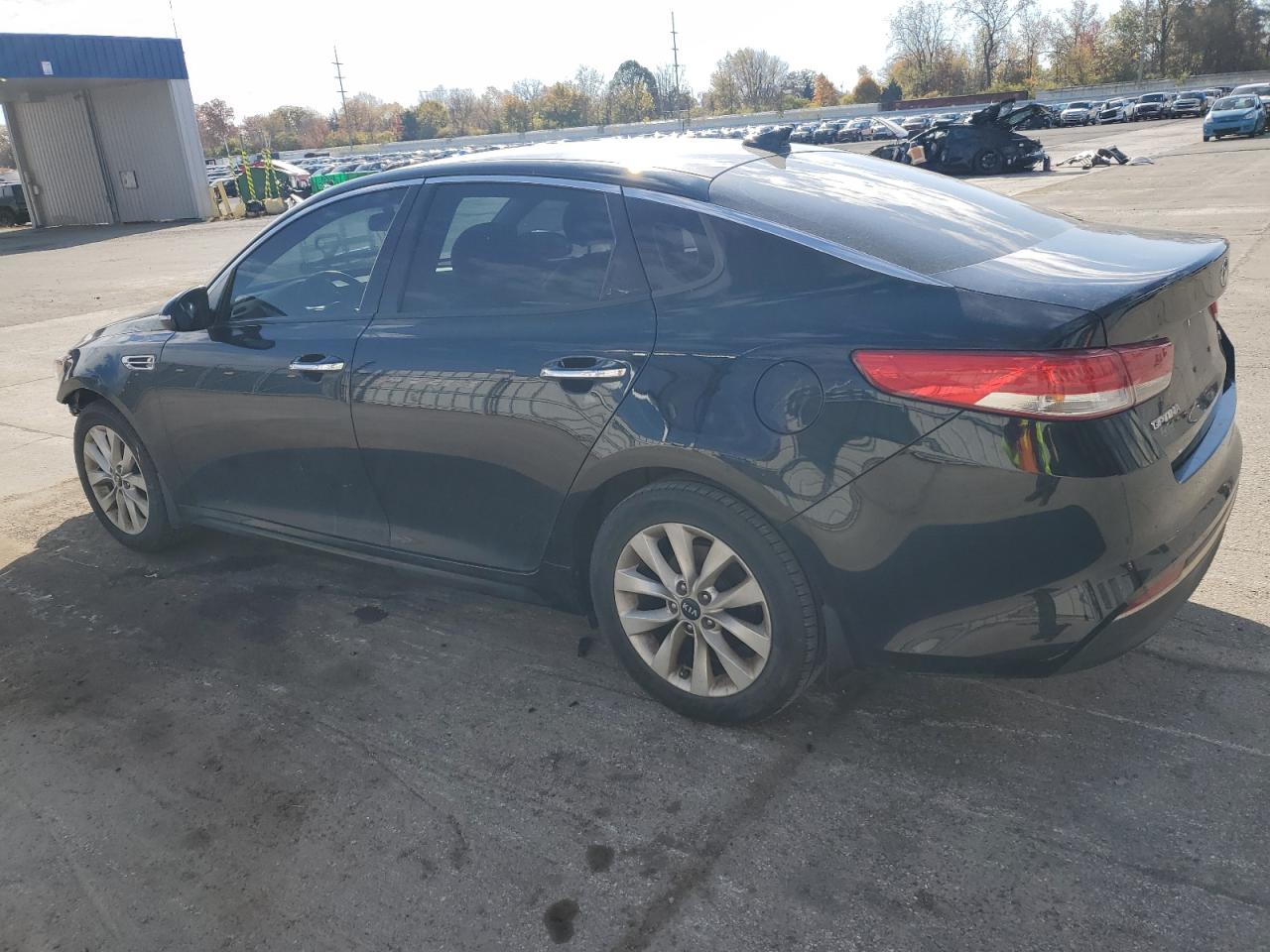 Kia Optima Ex Image 3