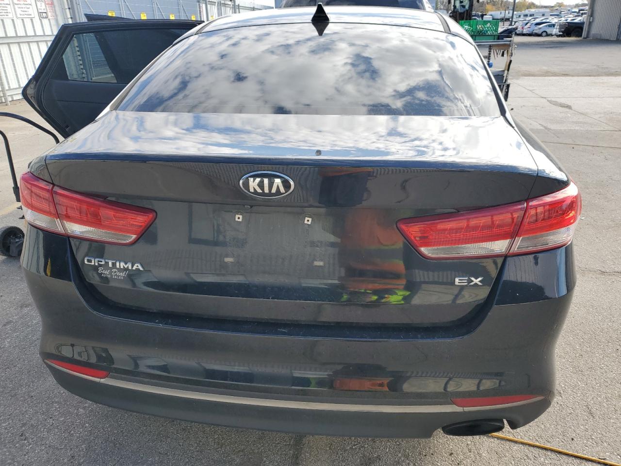 Kia Optima Ex Image 2