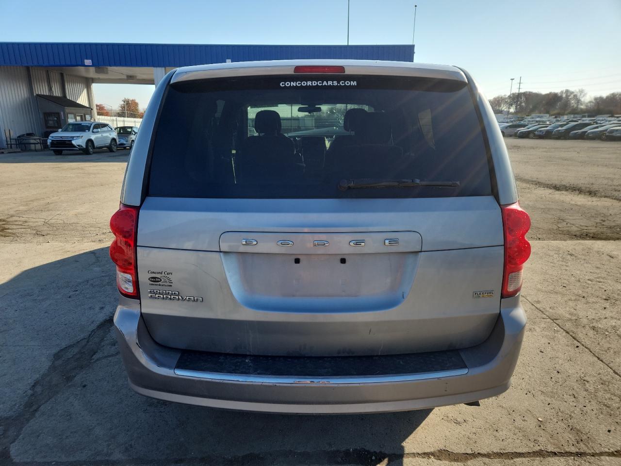 Dodge Caravan Se Image 9
