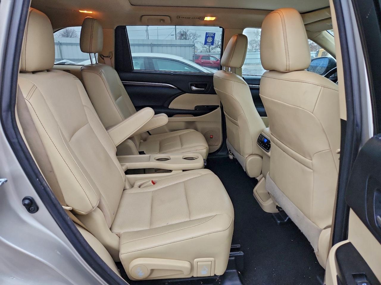 Toyota Highlander Limited Image 12