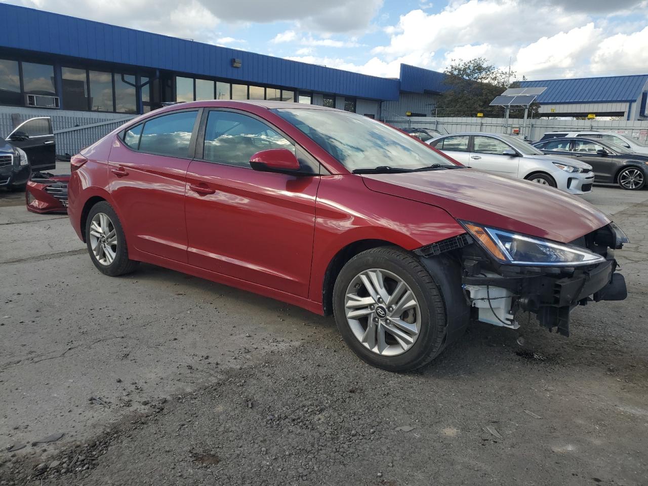 Hyundai ELANTRA Sel Image 4