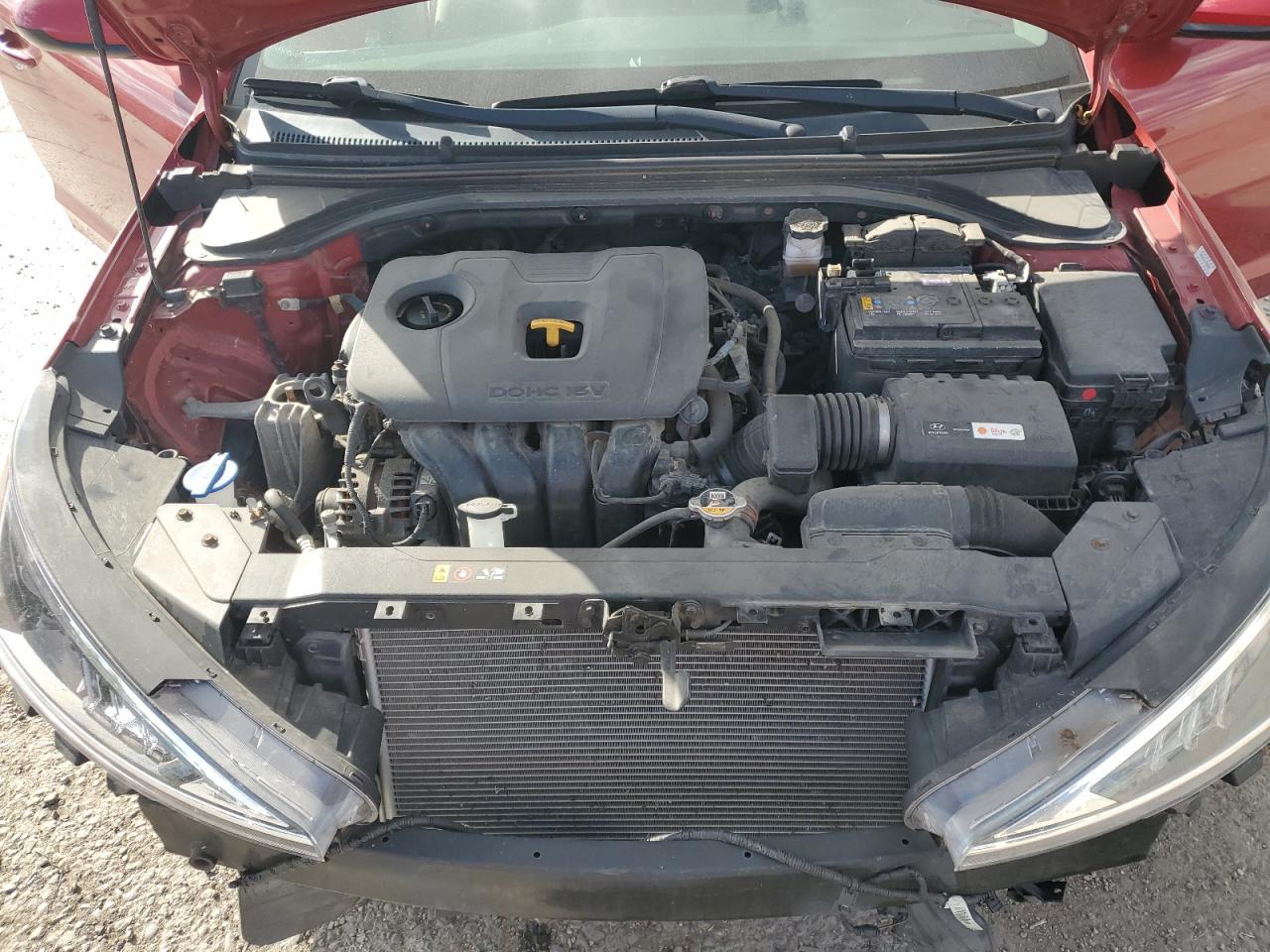 Hyundai ELANTRA Sel Image 11