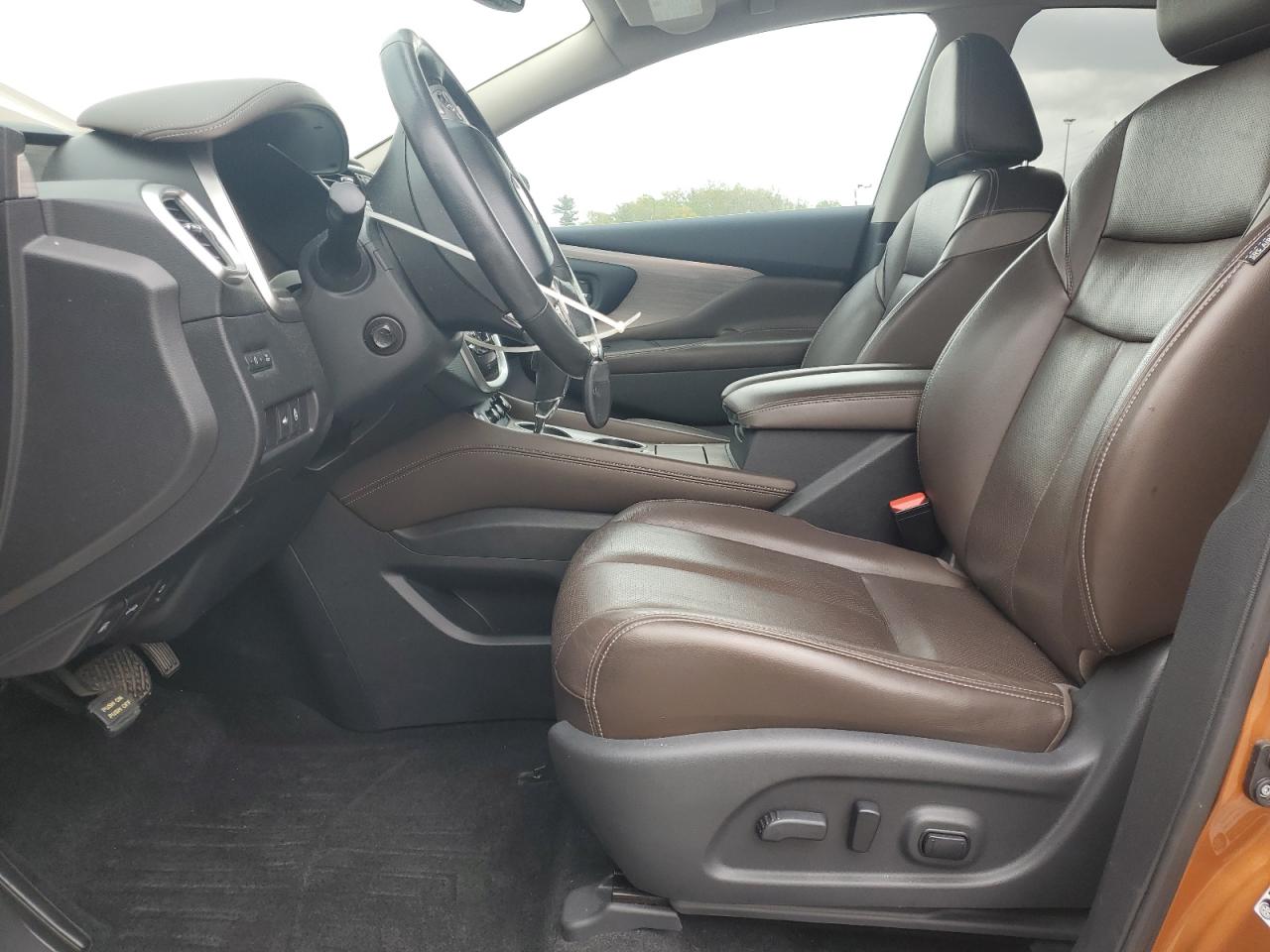 Nissan Murano S Image 3