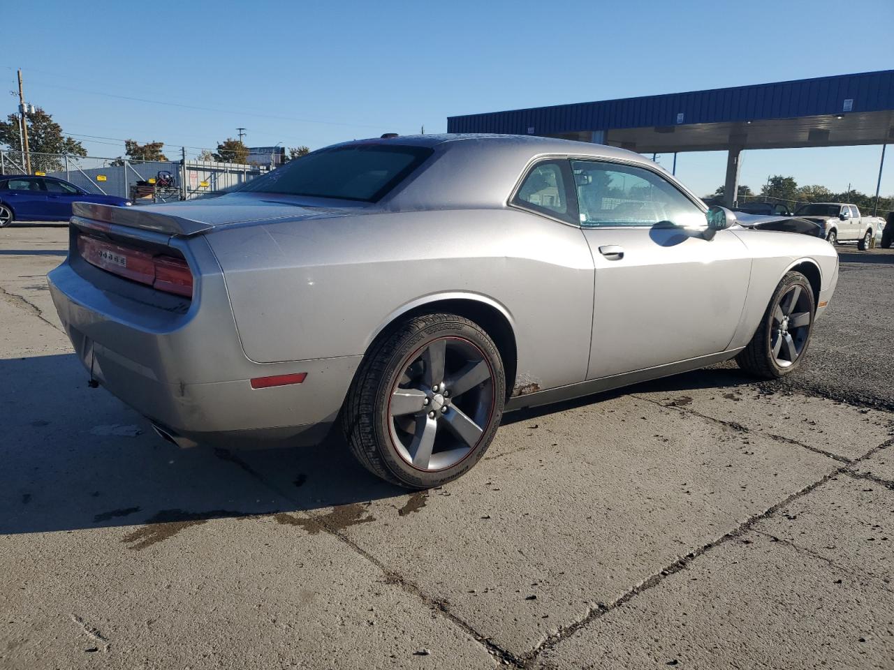 Dodge Challenger Sxt Image 4