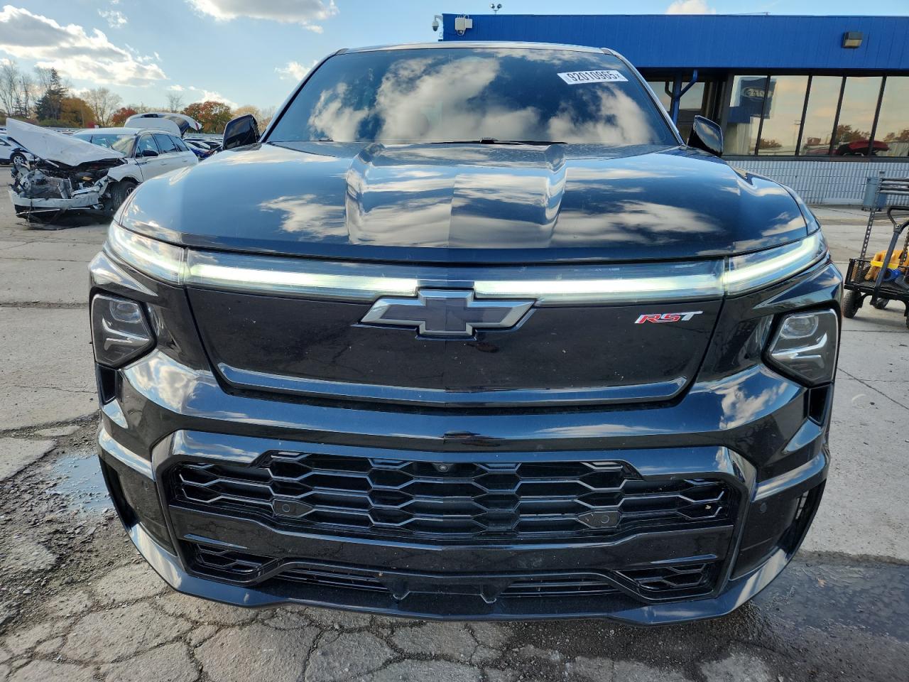 Chevrolet Silverado Rst Image 4