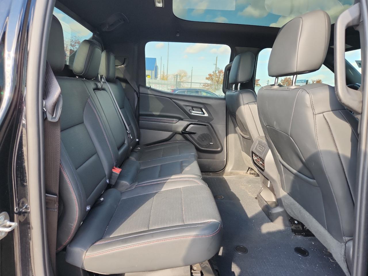 Chevrolet Silverado Rst Image 9