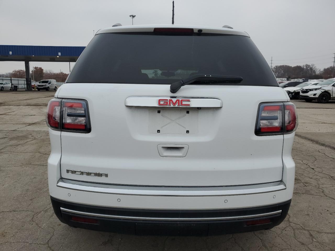GMC Acadia Sle Image 4