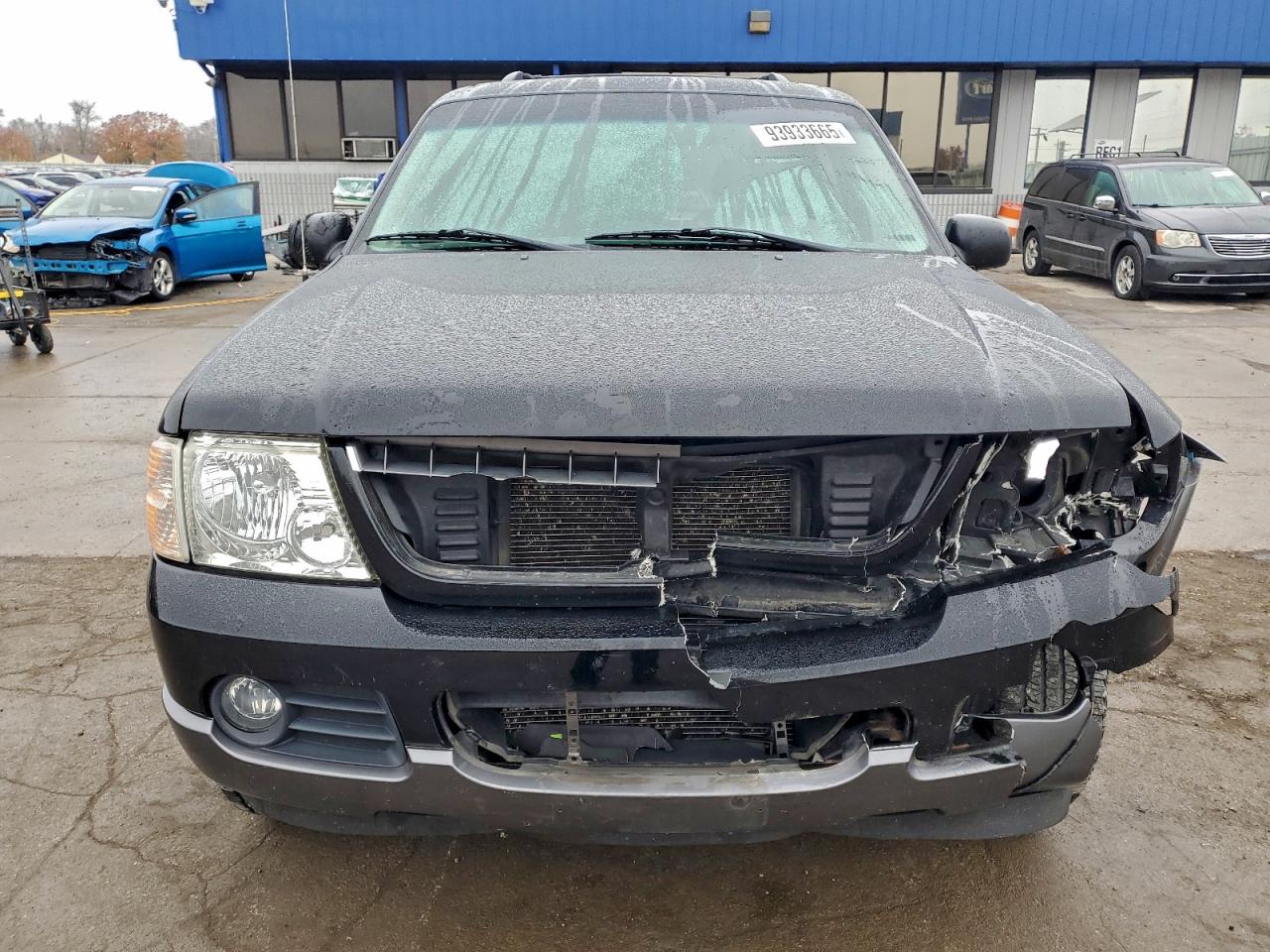 Ford Explorer Xlt Image 4