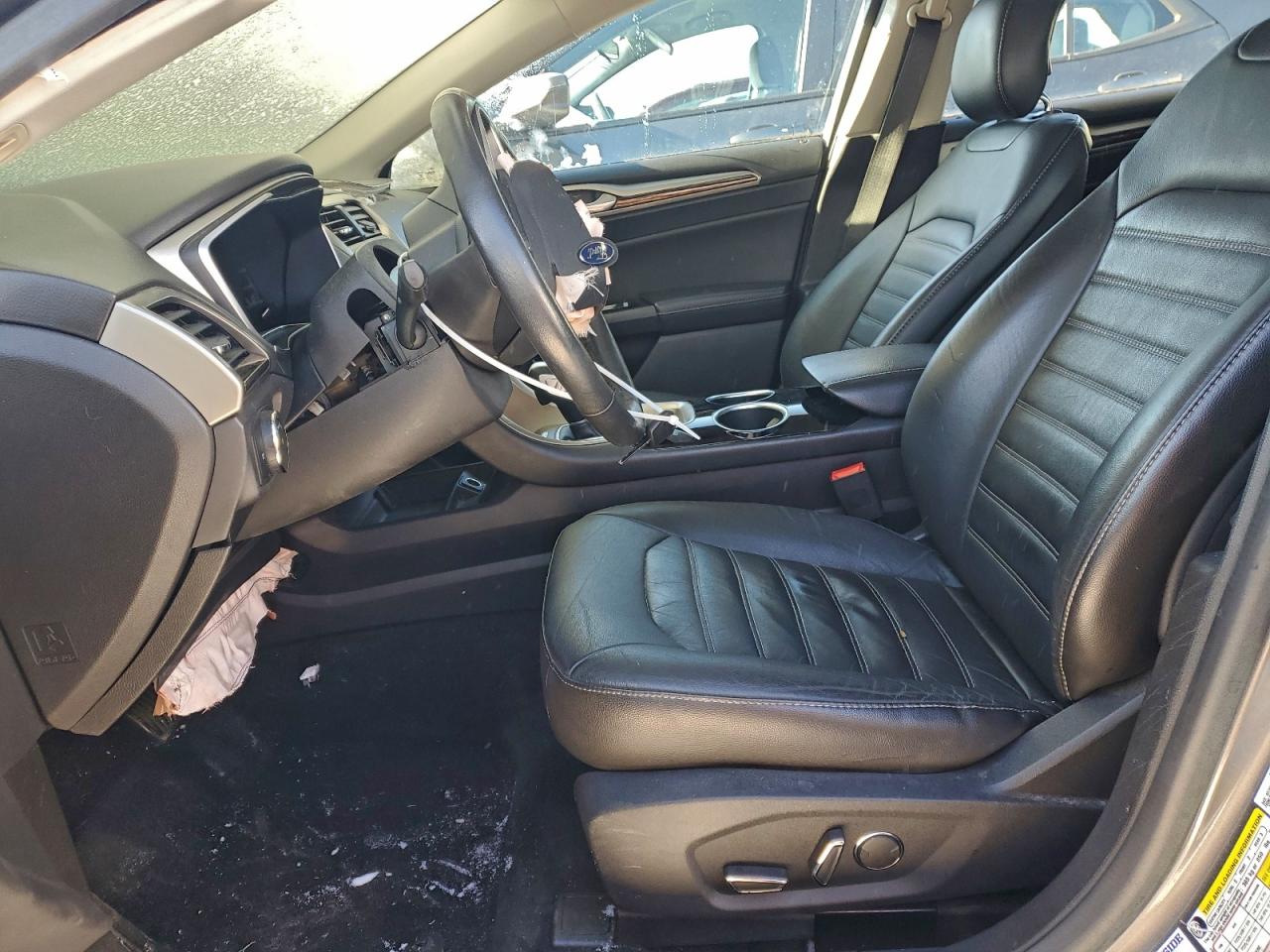 Ford Fusion Se Hybrid Image 10