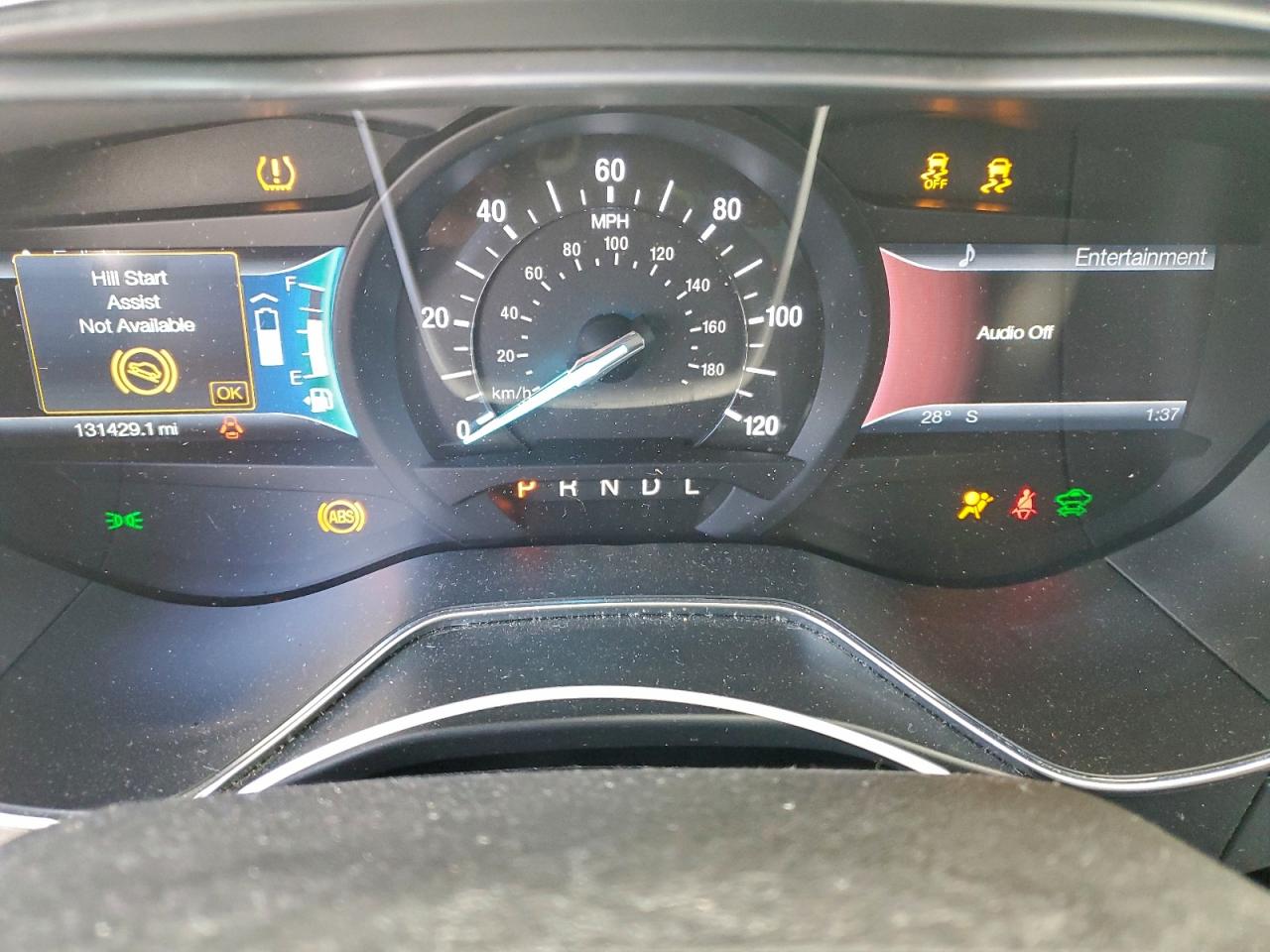 Ford Fusion Se Hybrid Image 5