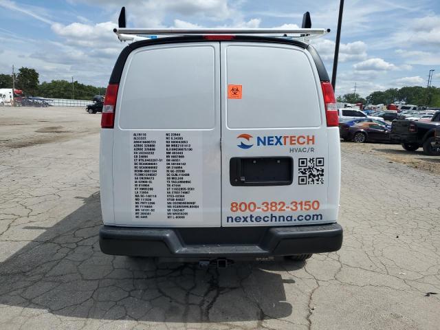 GMC Savana G2500 Image 7