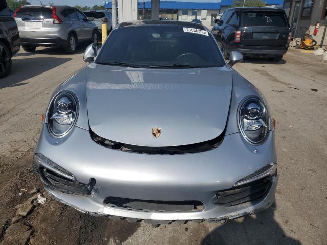 Porsche 911 Carrera S Image 6