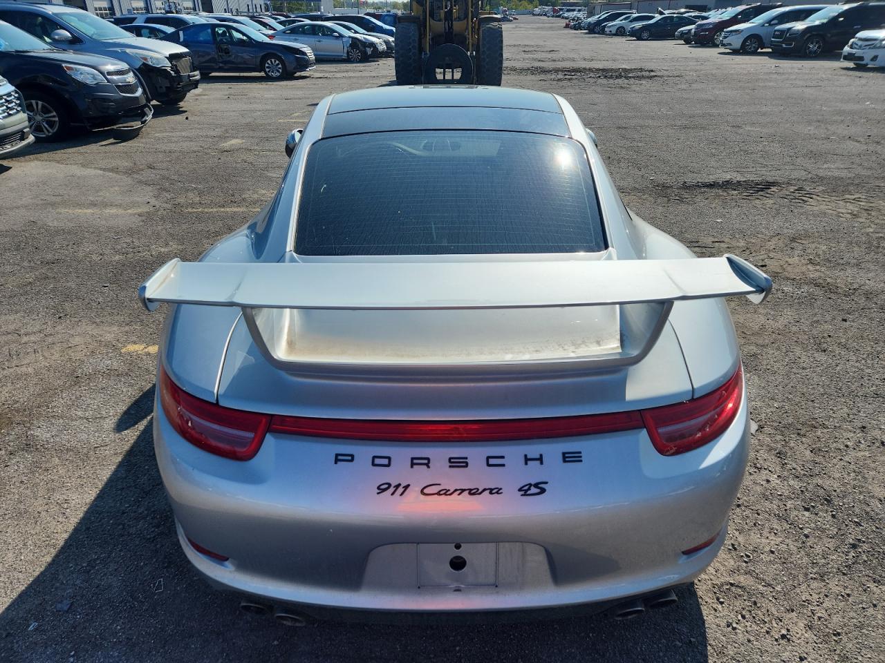 Porsche 911 Carrera S Image 10