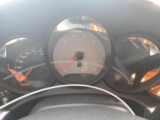 Porsche 911 Carrera S Image 11