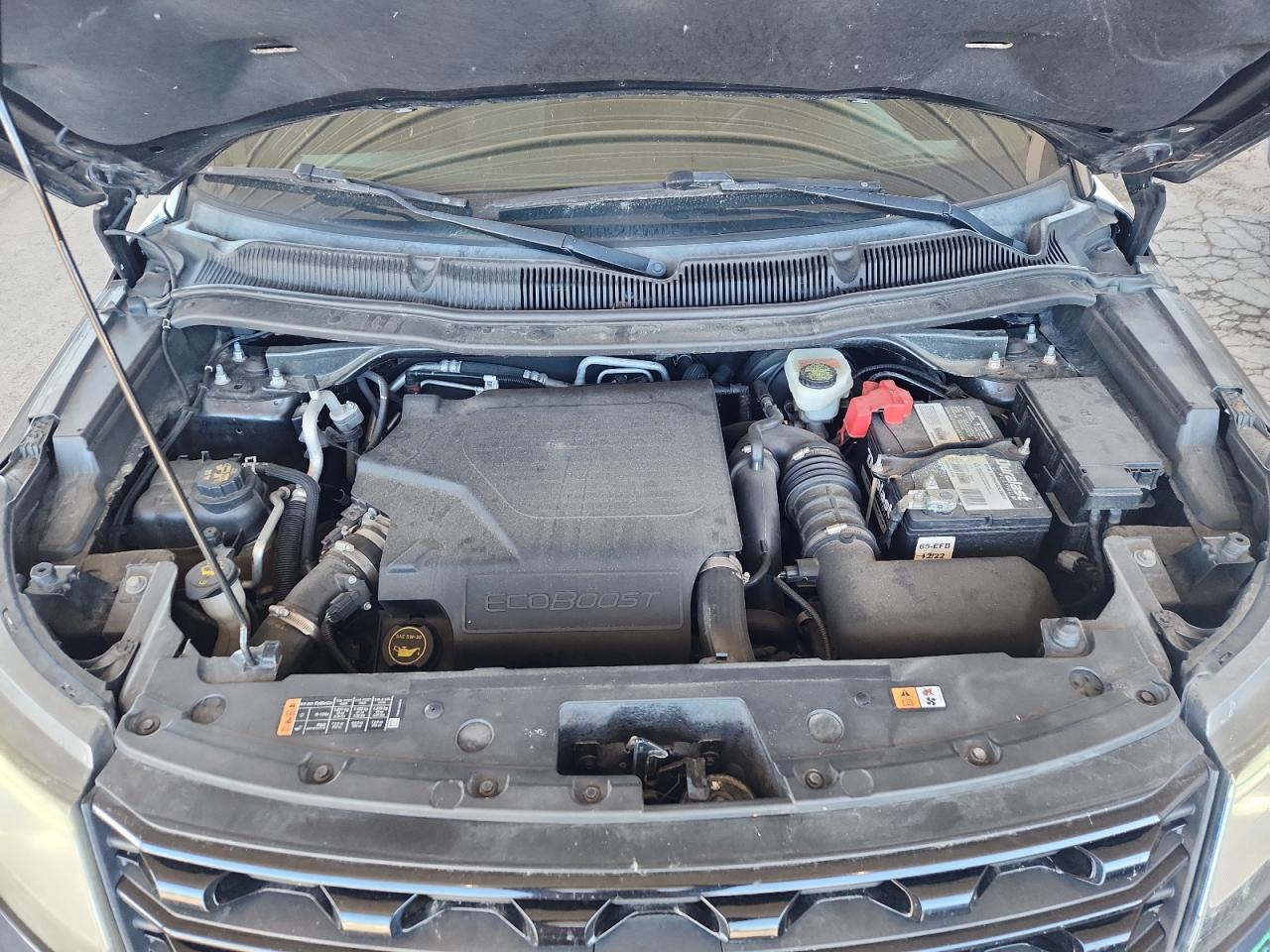 Ford Explorer Sport Image 9