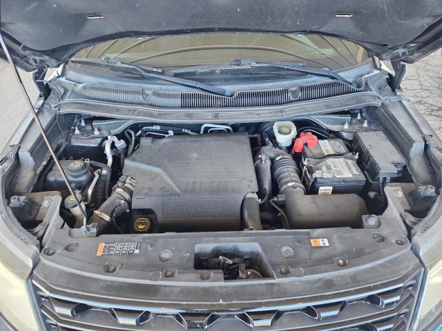 Ford Explorer Sport Image 9