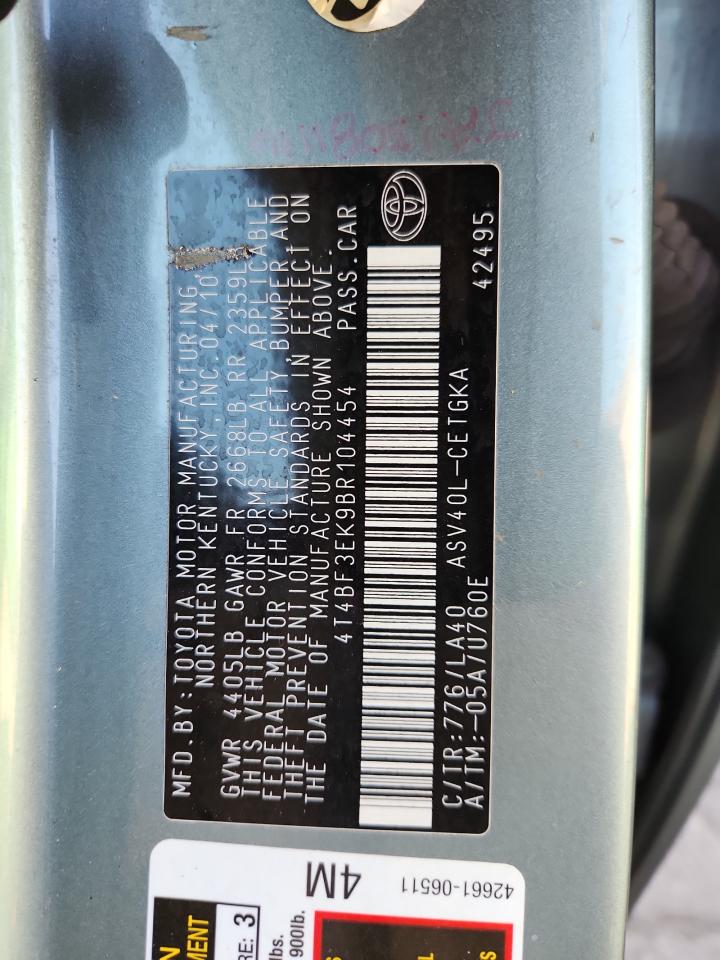 Toyota Camry Base Image 7