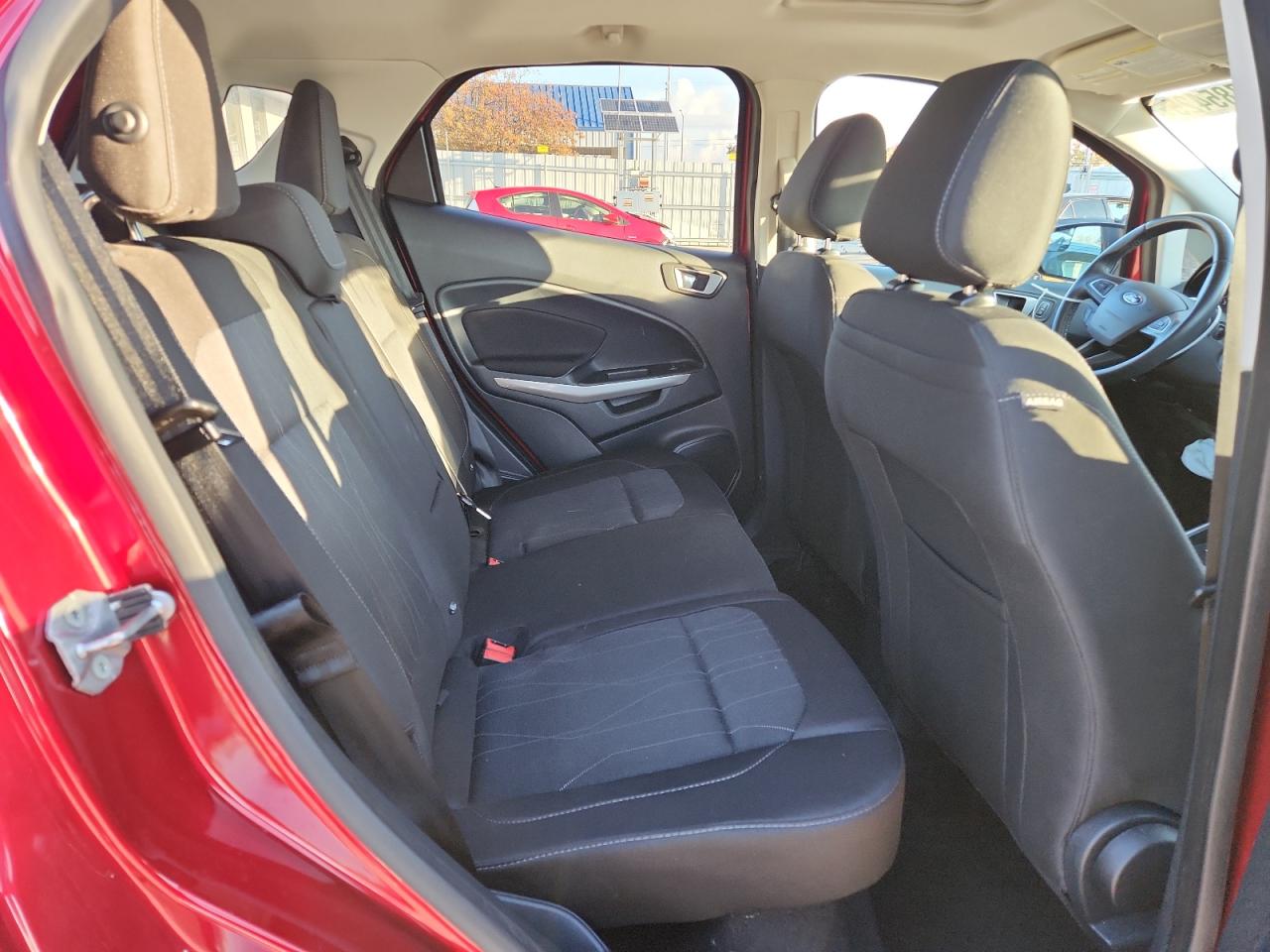 Ford EcoSport Se Image 12