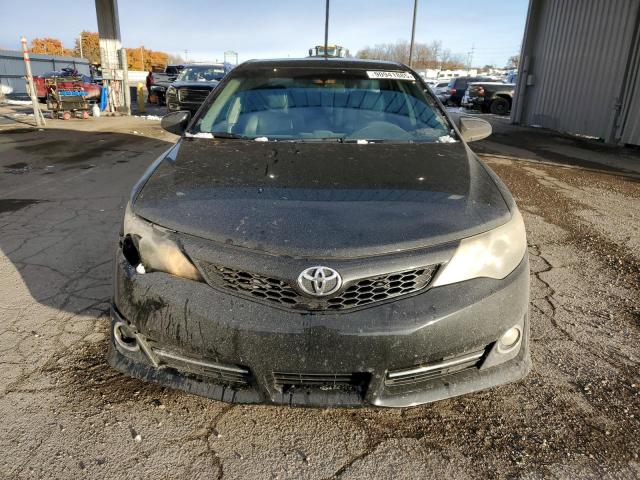 Toyota Camry L Image 10