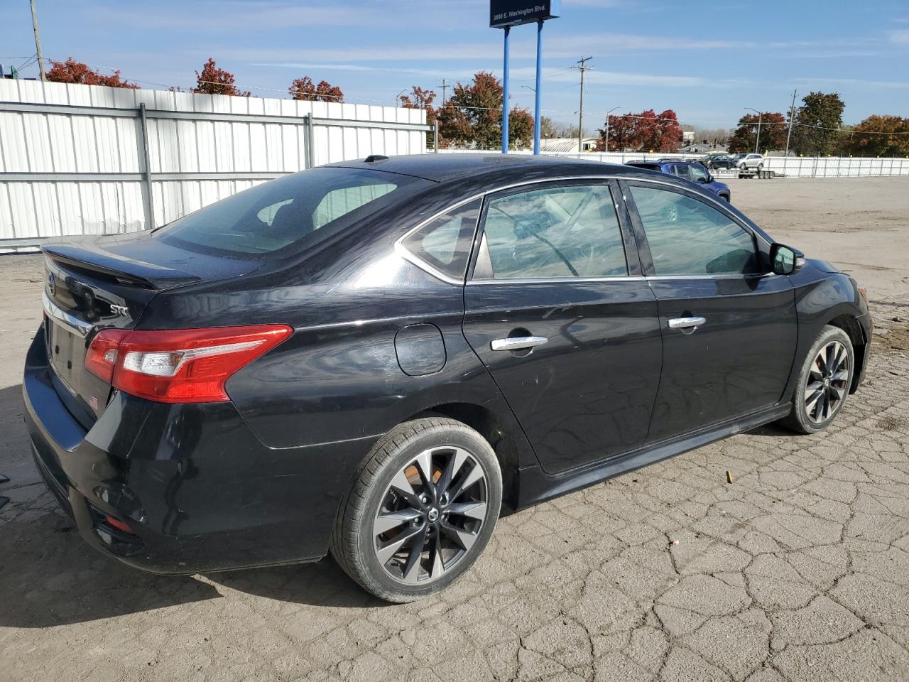 Nissan Sentra S Image 4