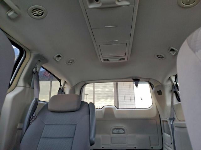 Chrysler Minivan Touring Image 8