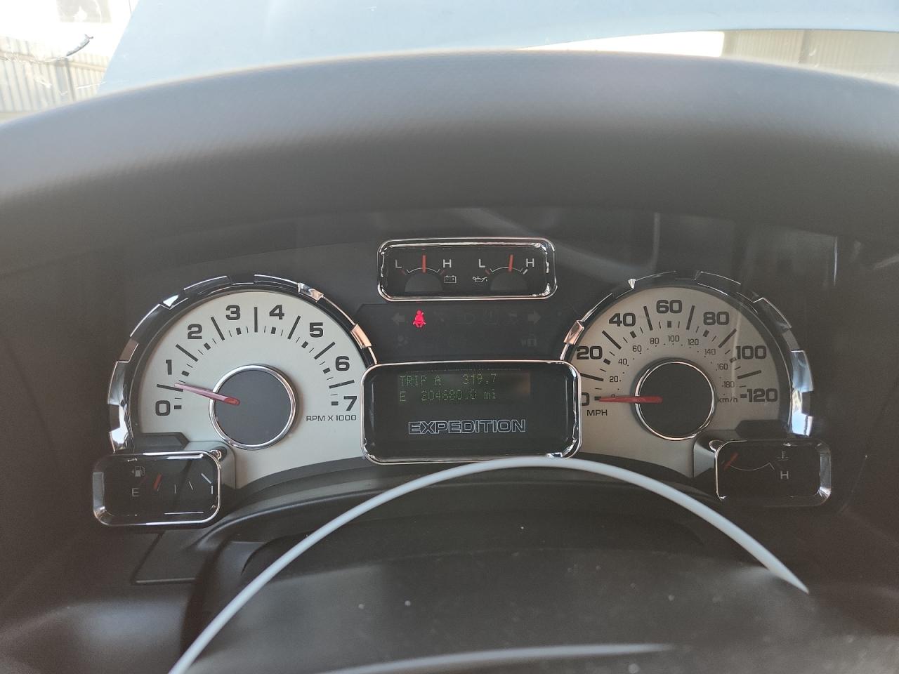 Ford Expedition Limited Image 9