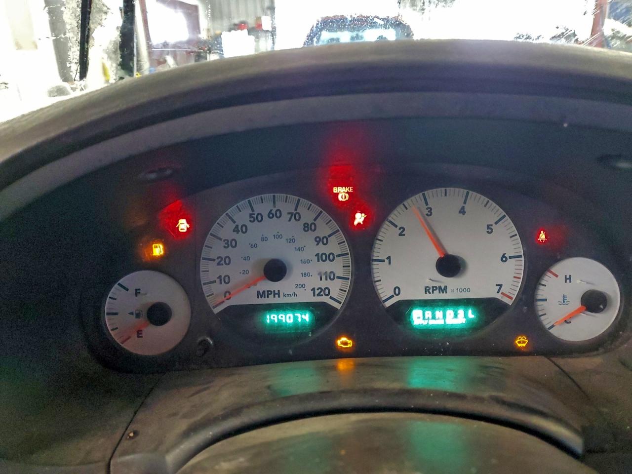 Dodge Caravan Sxt Image 9