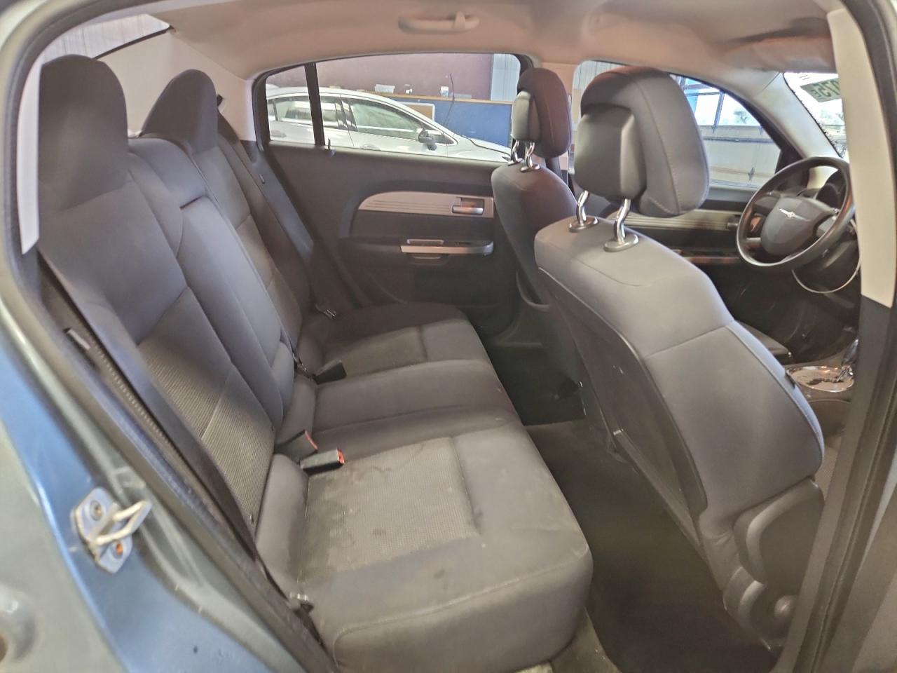 Chrysler Sebring Touring Image 4