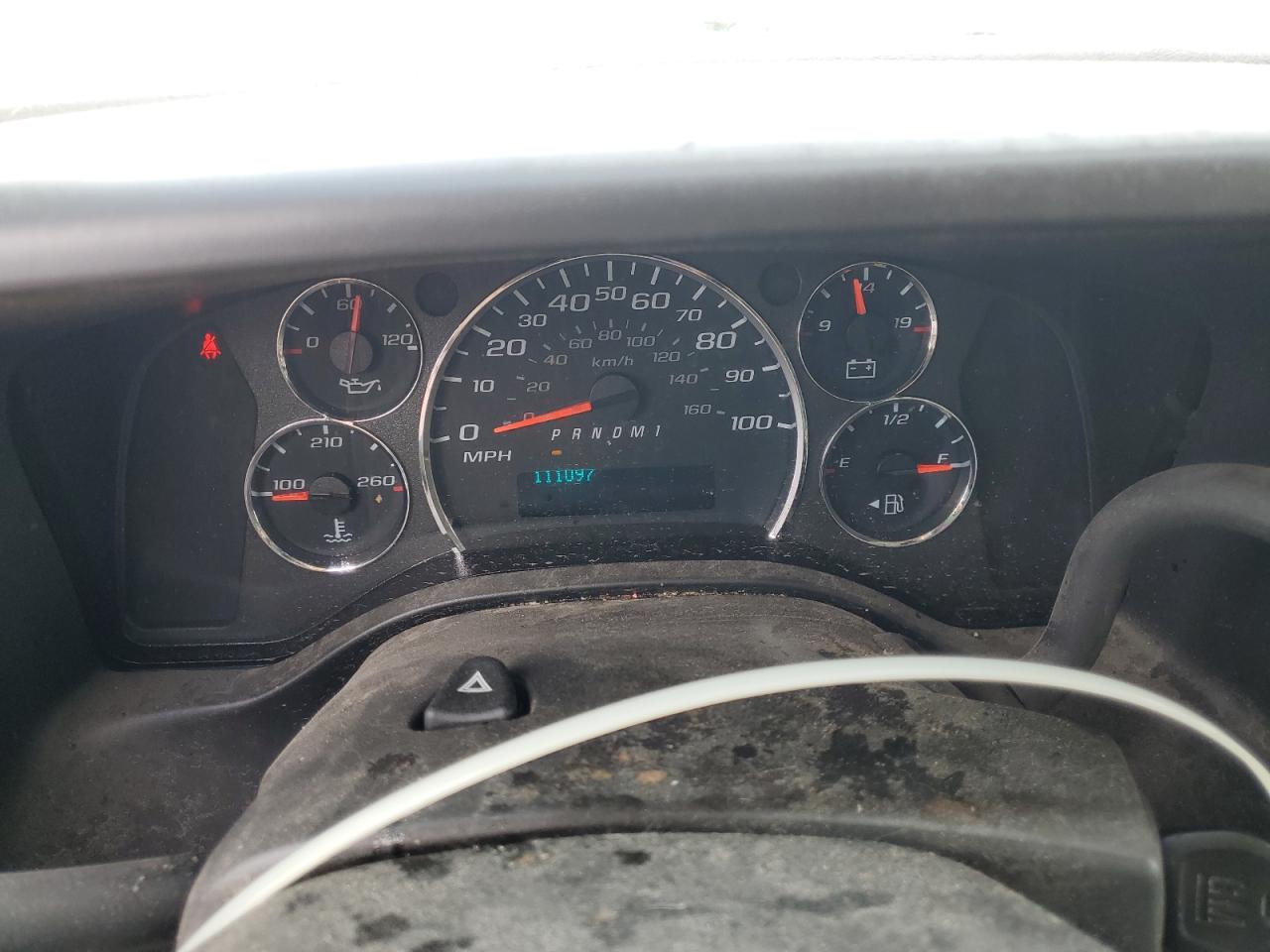 Chevrolet Express Image 10