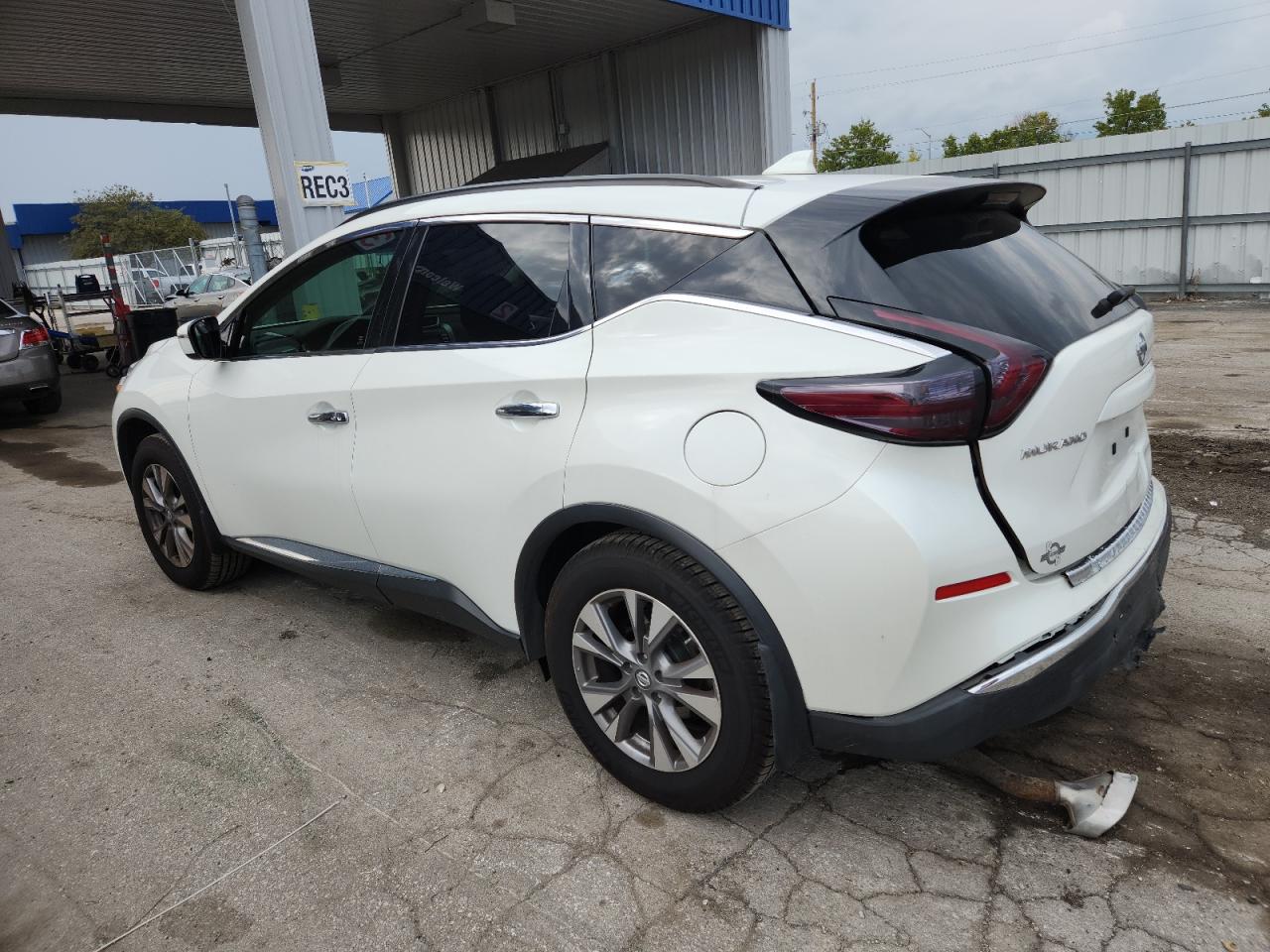 Nissan Murano S Image 5