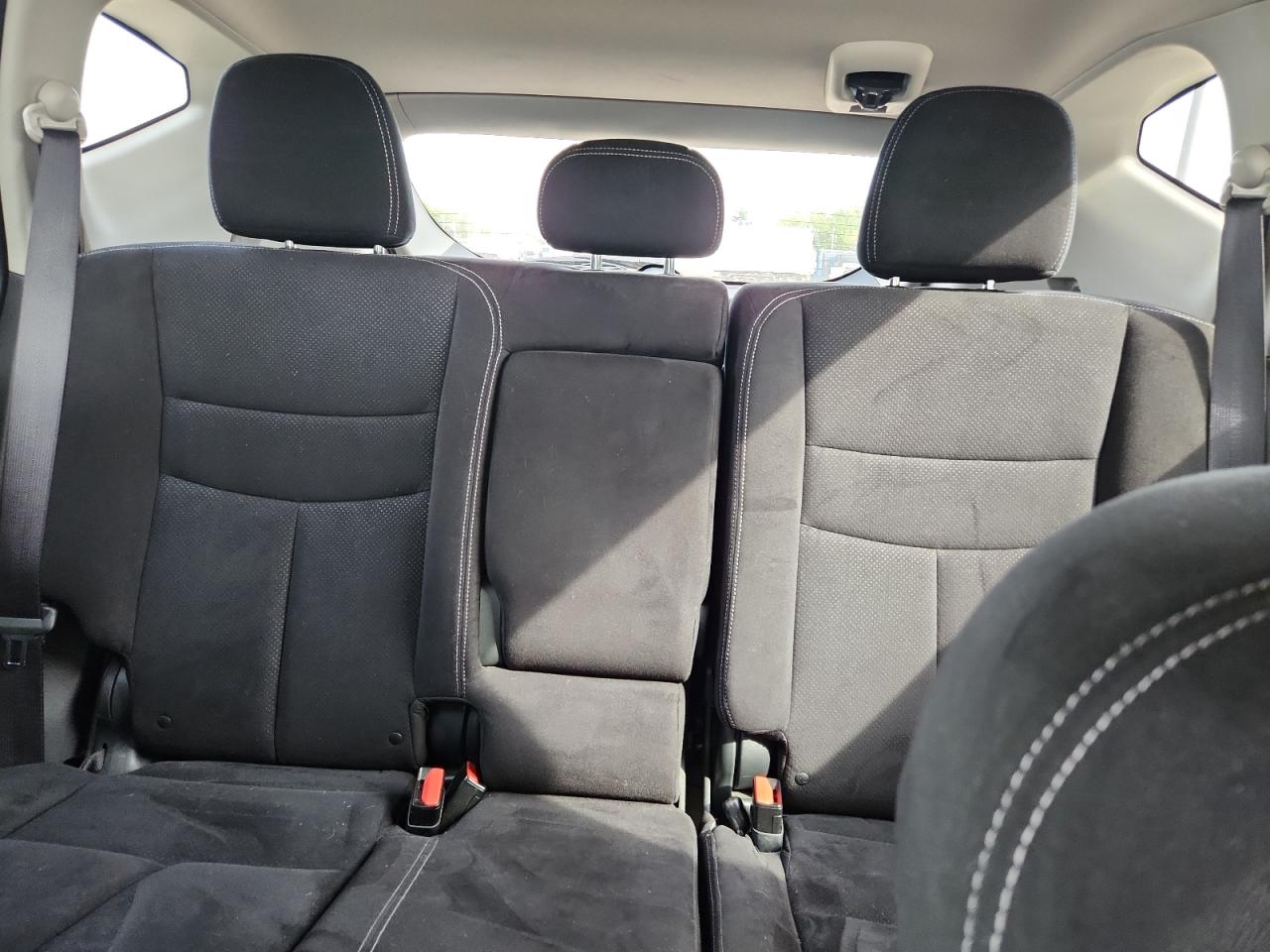 Nissan Murano S Image 11