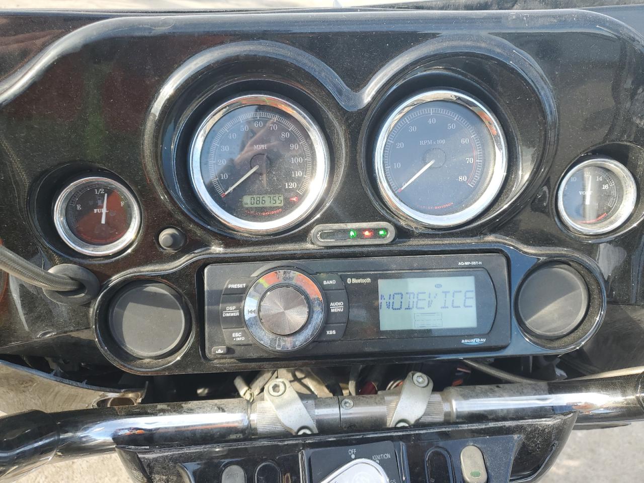 Harley-Davidson Fl Image 3