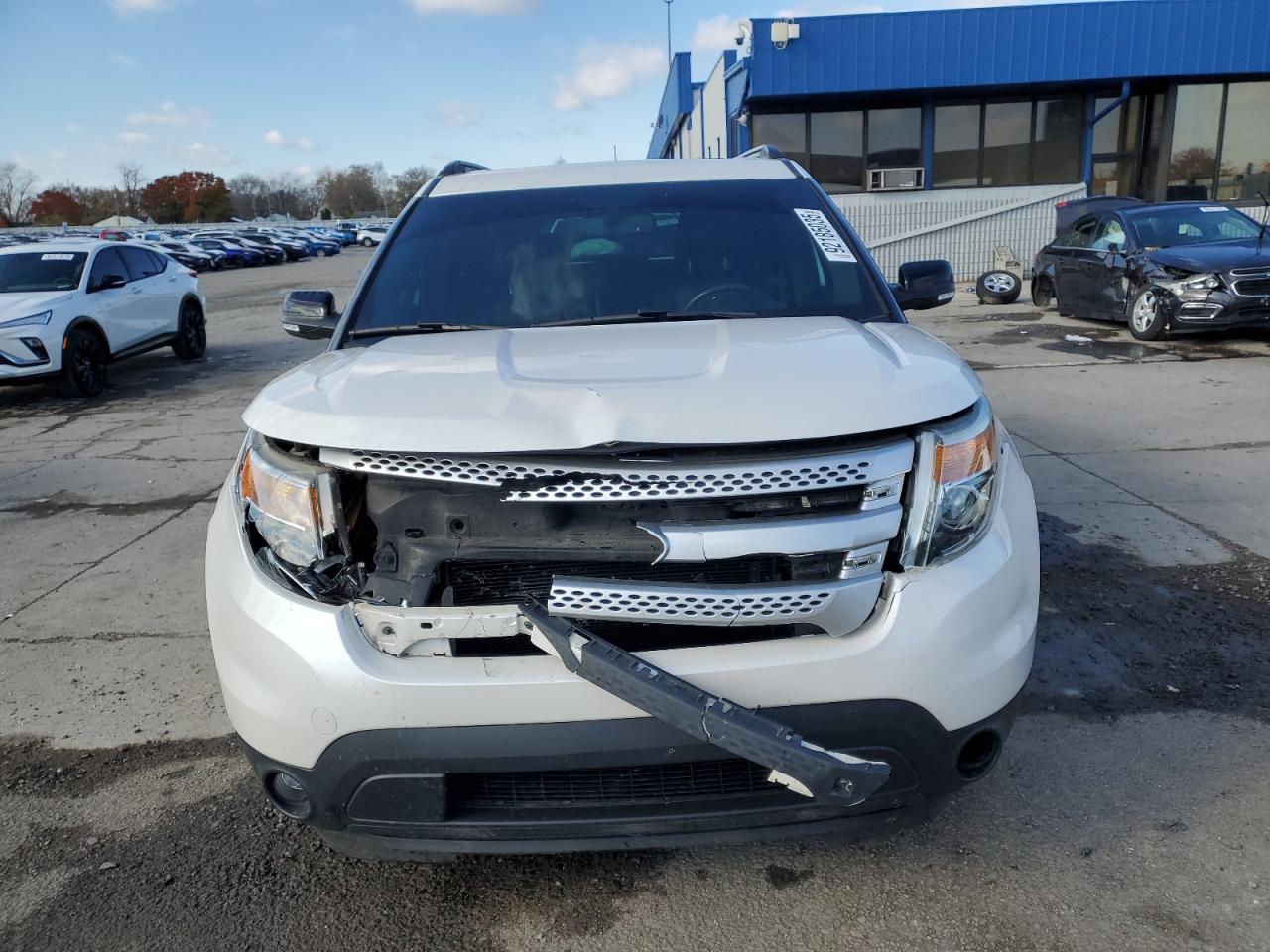 Ford Explorer Xlt Image 5